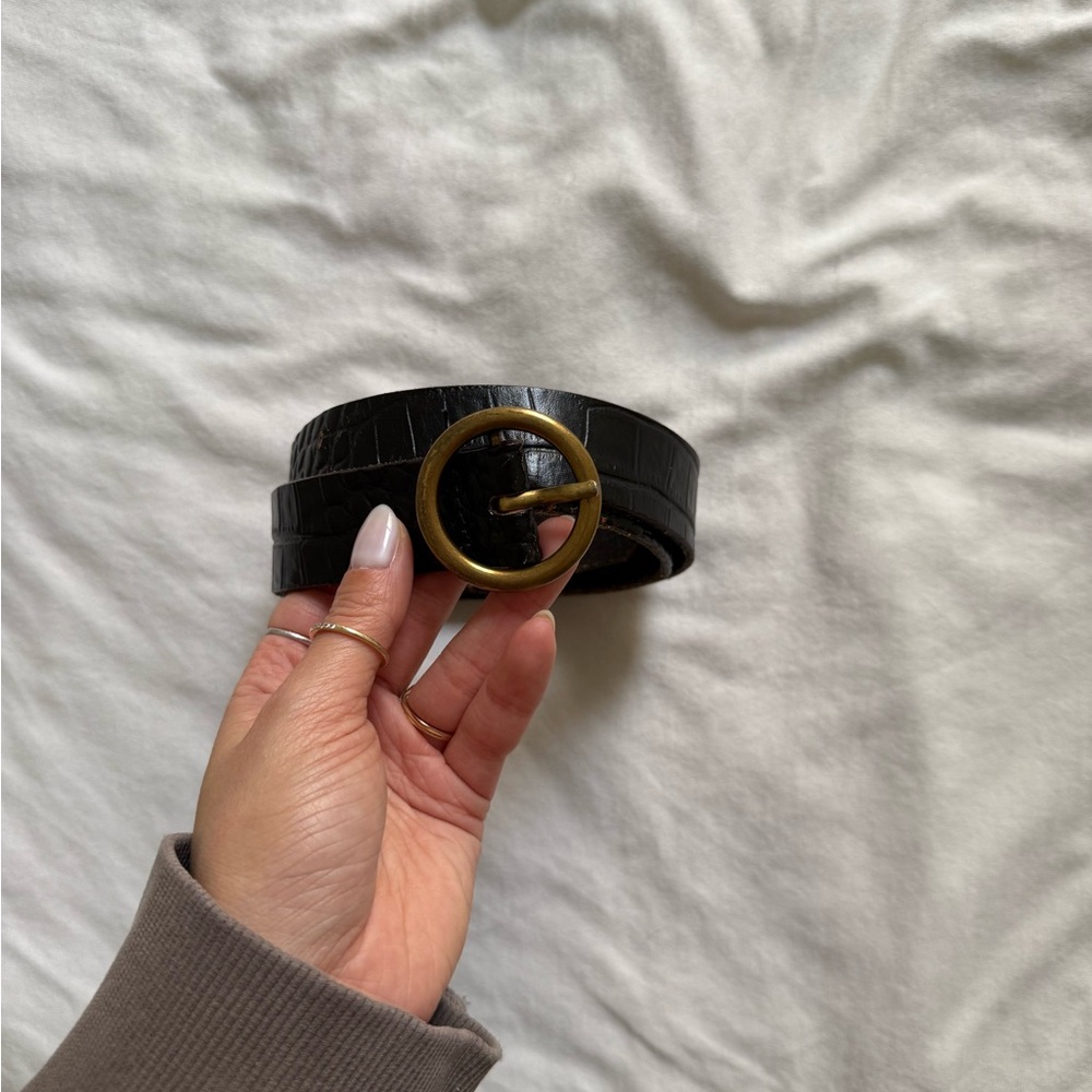 Urban Outfitters Elegant Black Croc-Embossed Belt with Gold Buckle